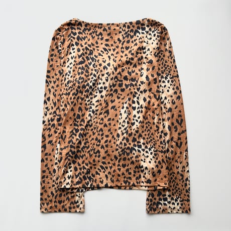 leopard gather designed tops