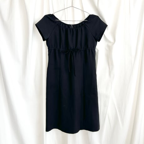 courreges black ribbon designed short sleeve dress