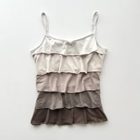 gradation frill camisole