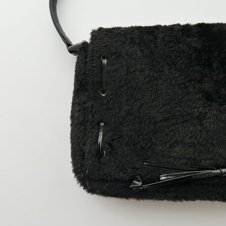 black fur designed shoulder bag