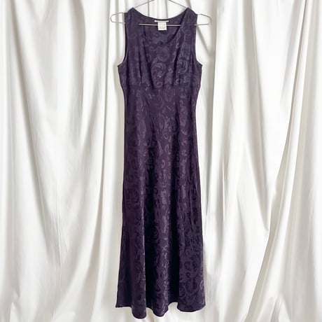 made in USA / purple flower embroidery dress
