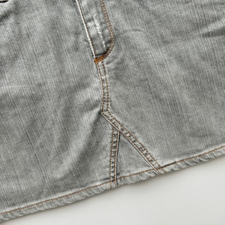 gray denim back designed mini skirt