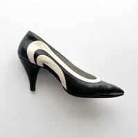 black×white leather pumps 23cm