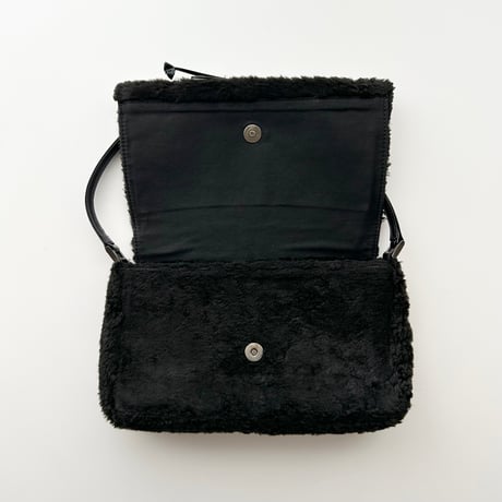 black fur designed shoulder bag