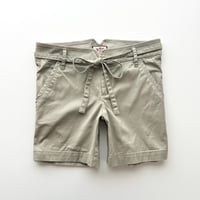 JUICY COUTURE khaki ribbon short pants