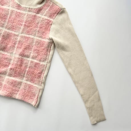 beige pink plaid vest designed knit
