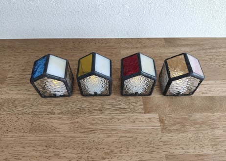 ＊受注生産＊ステンドグラスのおうちが灯す優しい光　LEDキャンドルライト
