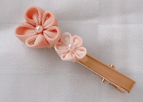 お花のつまみ細工　アクセサリー
