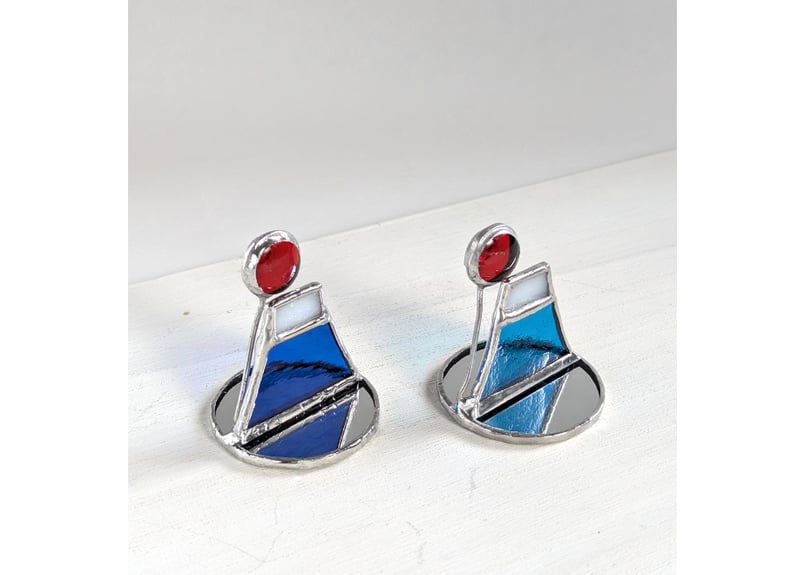 ステンドグラスで迎えるお正月 | サデコMONOがたり