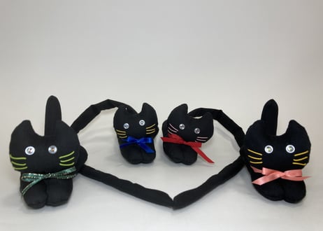 くろねこばさみ・しっぽつかみくろねこ