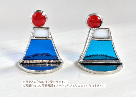 「何かいいこと起こりそう♪」ステンドグラスのかわいい縁起物
