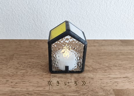 ＊受注生産＊ステンドグラスのおうちが灯す優しい光　LEDキャンドルライト