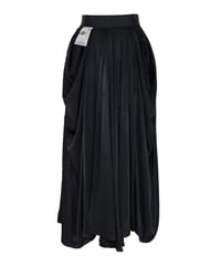 Volume big drape skirt