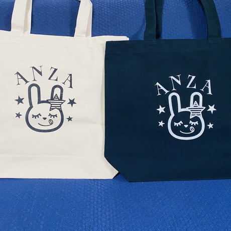 Anza トートバッグ(缶バッジ4個付き)