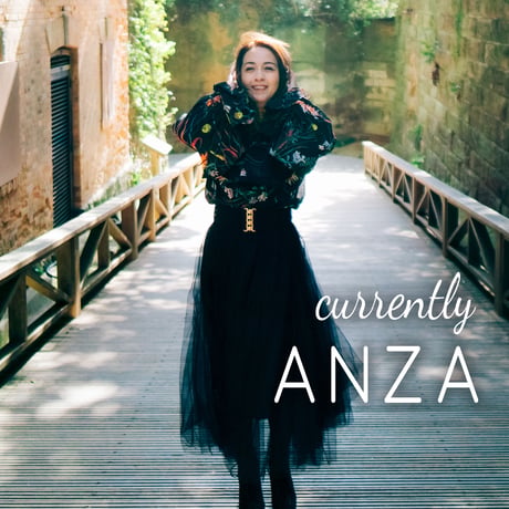 Anza 30th Anniversary Book & Zip Hoodie Heart