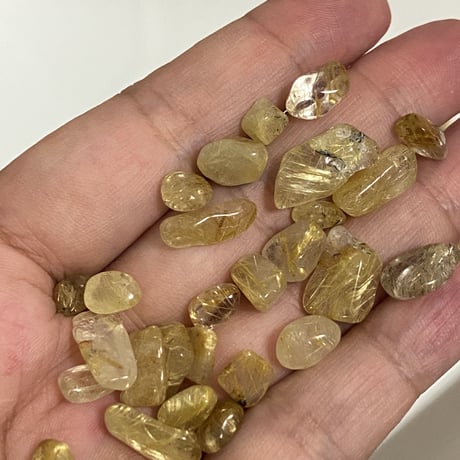 ＜1点限り＞【金運UPルチルクォーツさざれ石】