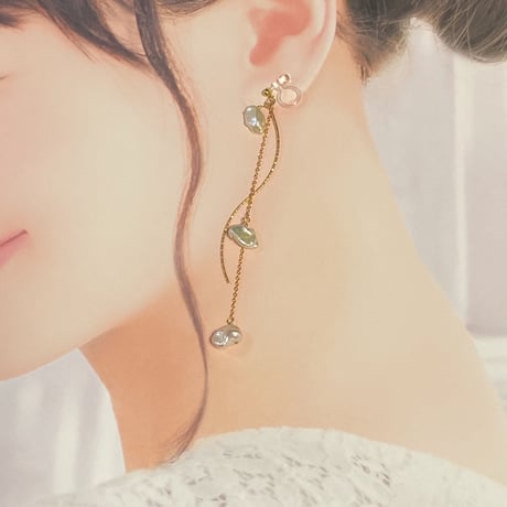 sea drops＜14kgf・ピアス・イヤリング＞