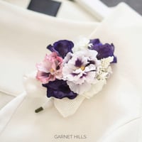 フリルパンジーのコサージュ　卒業式・入学式、セレモニーに♡