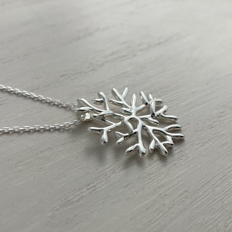 SILVER ネックレス　ゆき