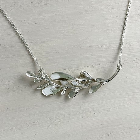 SILVER ネックレス　Olive