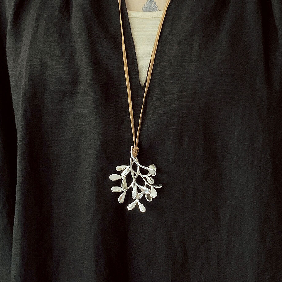 SILVER ネックレス やどりぎ No. 1 | Hangai SILVER JEWELRY SILVER ネックレス やどりぎ No. 1 | Hangai SILVER JEWELRY