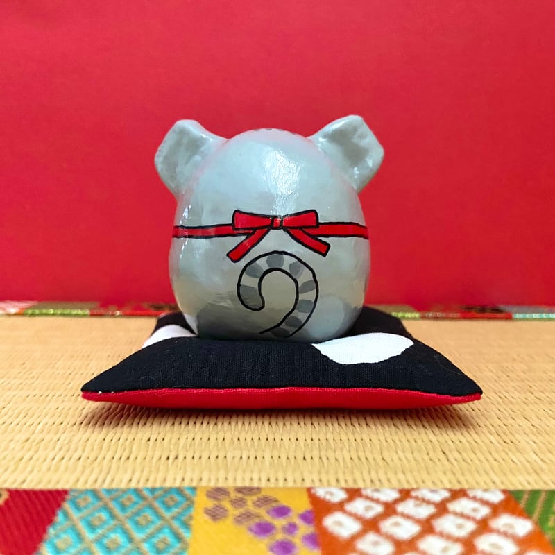 限定品【願いが叶う】招き猫 右手 スコティッシュフォールド 作家:鈴木朋子 限定品【願いが叶う】招き猫 右手 スコティッシュフォールド