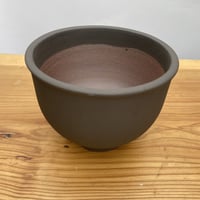 伝市鉢　黒化粧4寸　別注品