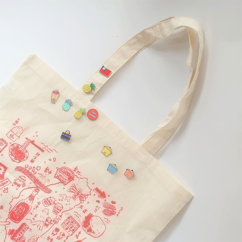 ピンバッジ LOVE TAIWAN | 台湾茶と雑貨 桃なっぷるstore