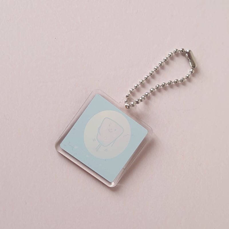 ランタンちゃん アクリルキーホルダー | 台湾茶と雑貨 桃なっぷるstore