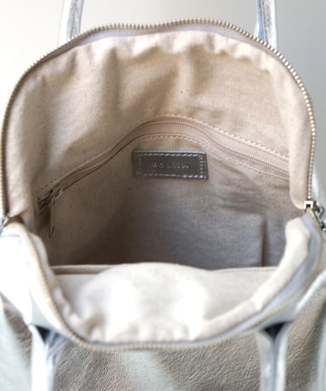 FOLNA RD ホイルレザーブガッティボストンバッグ / No.083357 / 2色展開