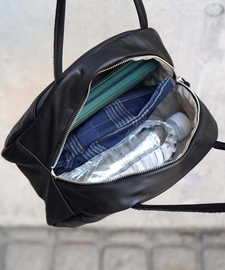 FOLNA RD ソフトレザーボストンバッグ S-SIZE / No.083257-E / BLACK