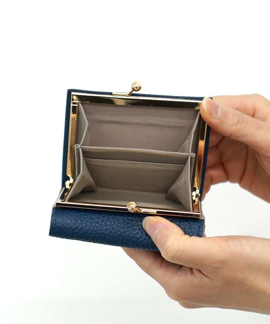 69c75bbf3a6cff42be72aed1