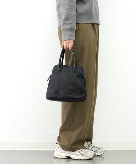 FOLNA RD ソフトレザーブガッティボストンバッグ / No.083294-E / BLACK
