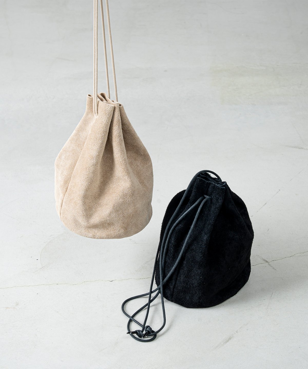 FOLNA RD ベロアレザー巾着ショルダー / No.224882 / 5色展開 | FOL