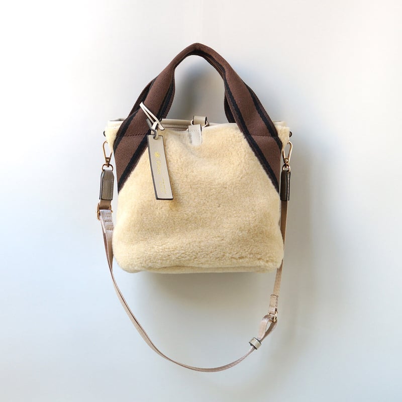 リバーシブルファー 2WAYトートバッグ・2 COLORS / Folna