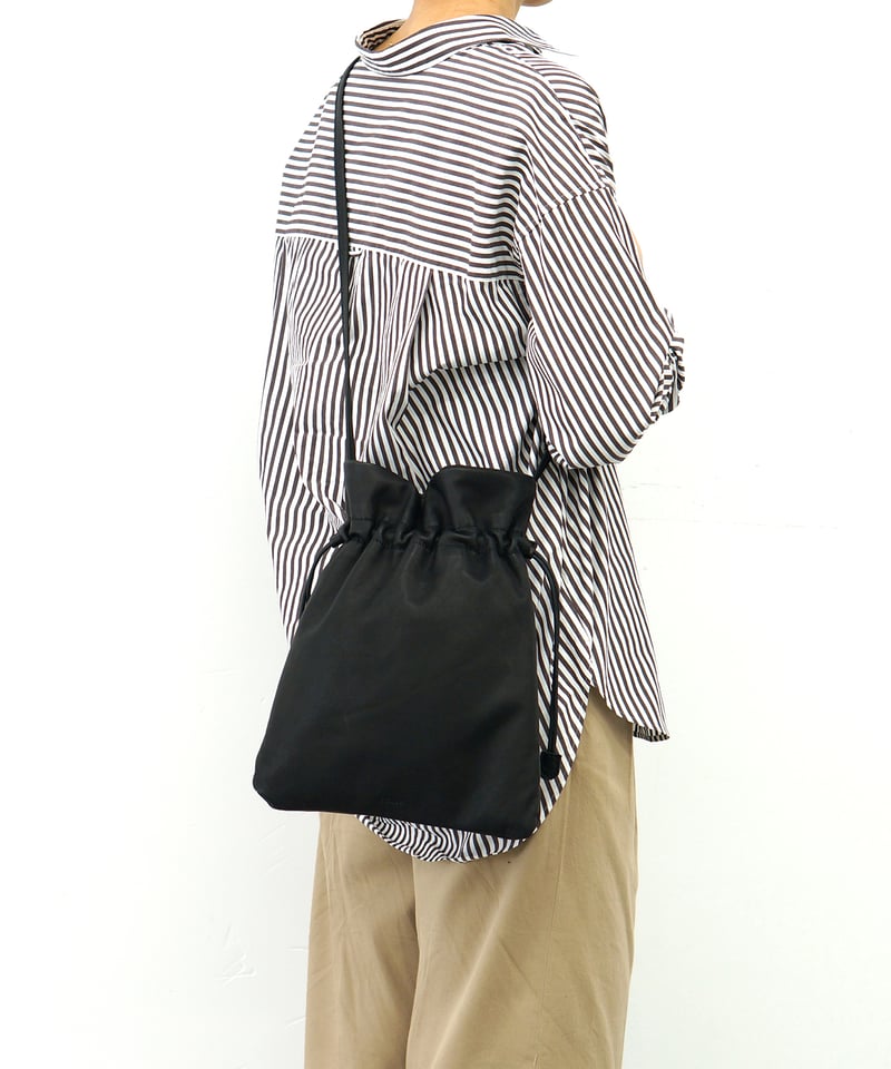 【専用】/following dayフォローイングディ/巾着Lサイズショル FOLNA RD ソフトレザー巾着ショルダーバッグ / No.083358 / 2色展開 |