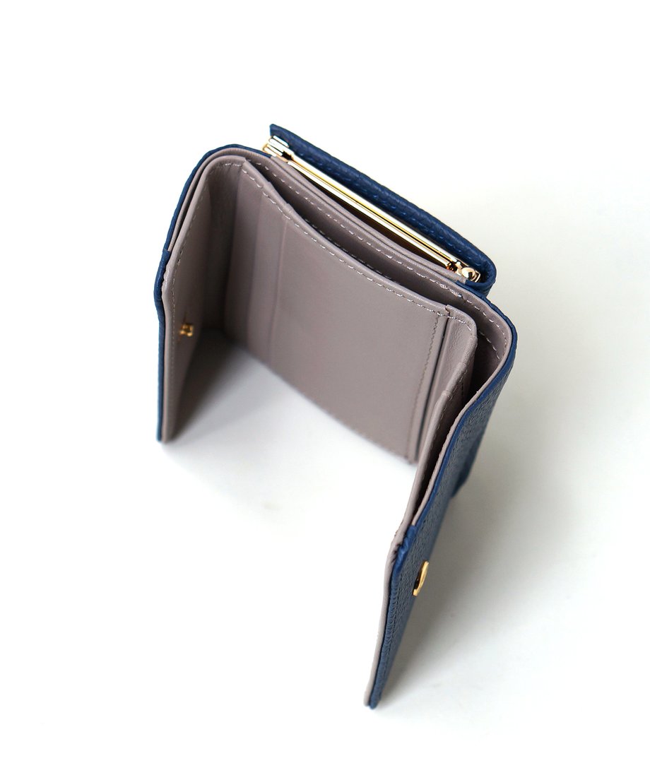 69c75bbf3a6cff42be72aed1