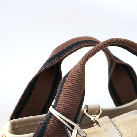 リバーシブルファー 2WAYトートバッグ・2 COLORS / Folna K901076