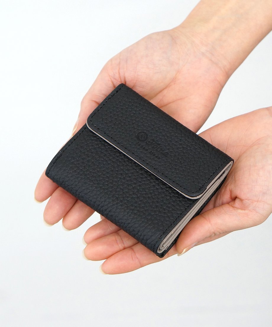 69c75bbf3a6cff42be72aed1