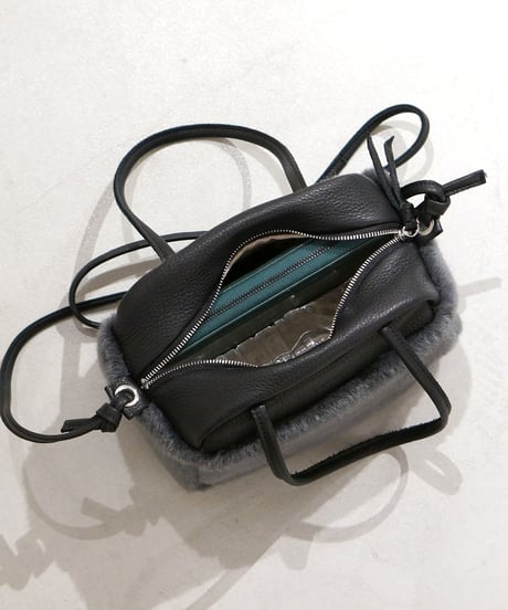 FOLNA RD ラビット調ファー 2WAYボストンバッグ / No.K904076 / 2色展開