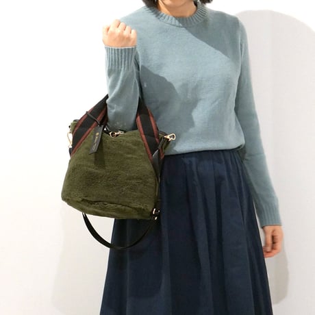 リバーシブルファー 2WAYトートバッグ・2 COLORS / Folna K901076