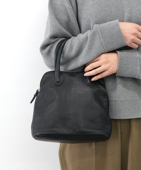 FOLNA RD ソフトレザーブガッティボストンバッグ / No.083294-E / BLACK