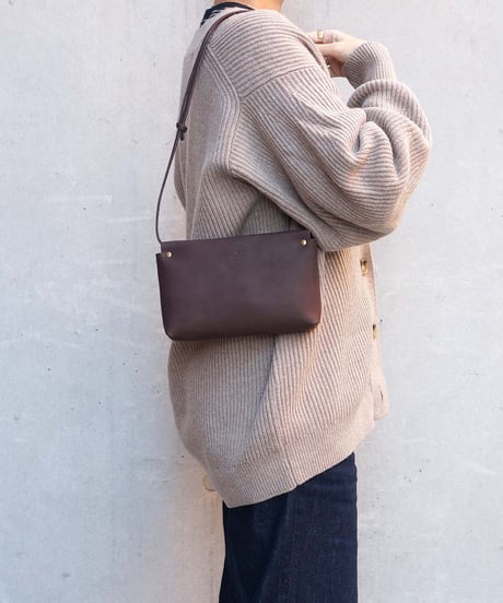 Folna クライレザー ショルダーバッグ / No.083310 / 3色展開