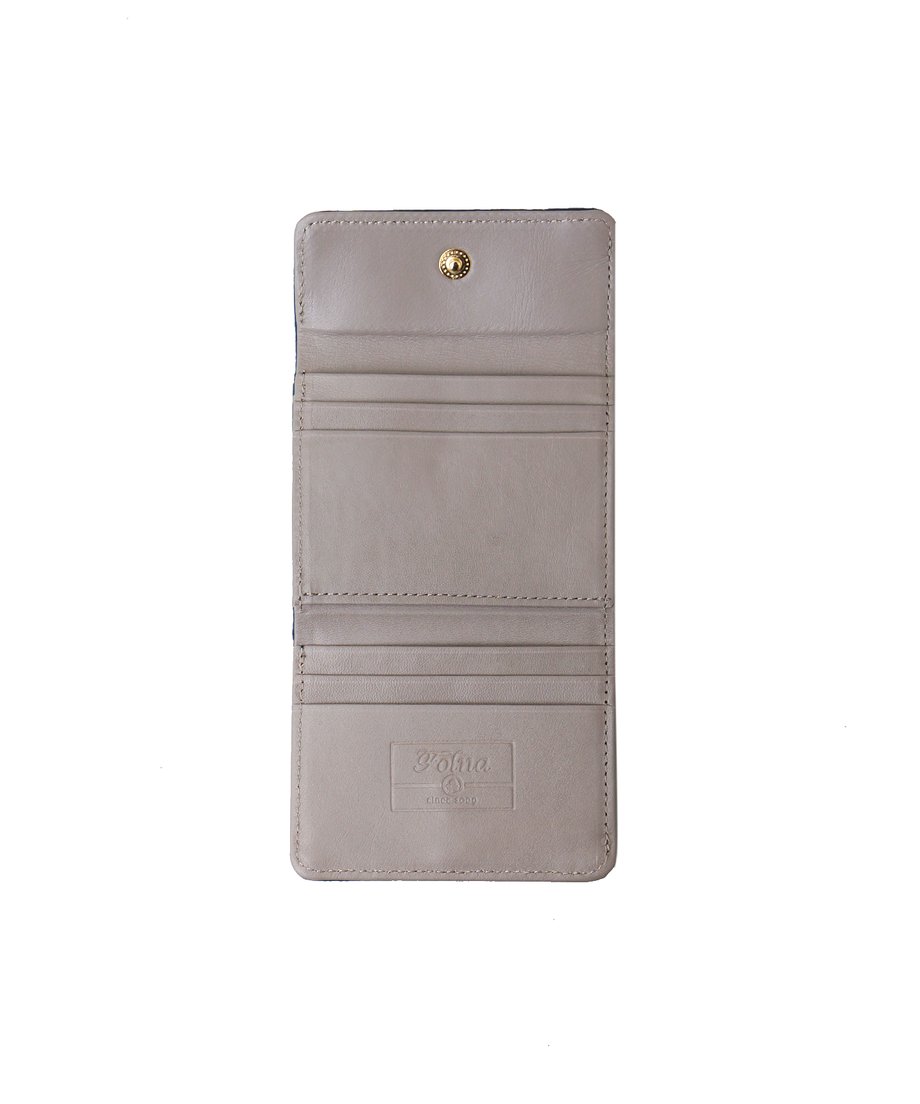69c75bbf3a6cff42be72aed1