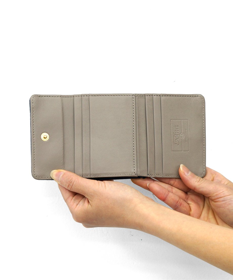 69c75bbf3a6cff42be72aed1