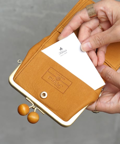 Folna ドット型押しレザー ウッドボールがま口二つ折り財布 / No.2993903 / 4色展開
