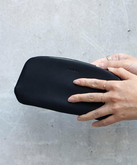 FOLNA RD ソフトレザー ロング天溝がま口 / No.2993878-A / BLACK