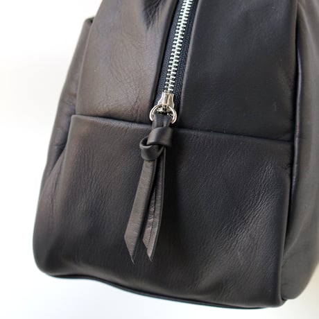ソフトレザーボストンバッグ M-SIZE / FOLNA RD 083258-C / Color BLACK