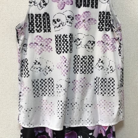 クレイジー柄ノースリーブシャツ