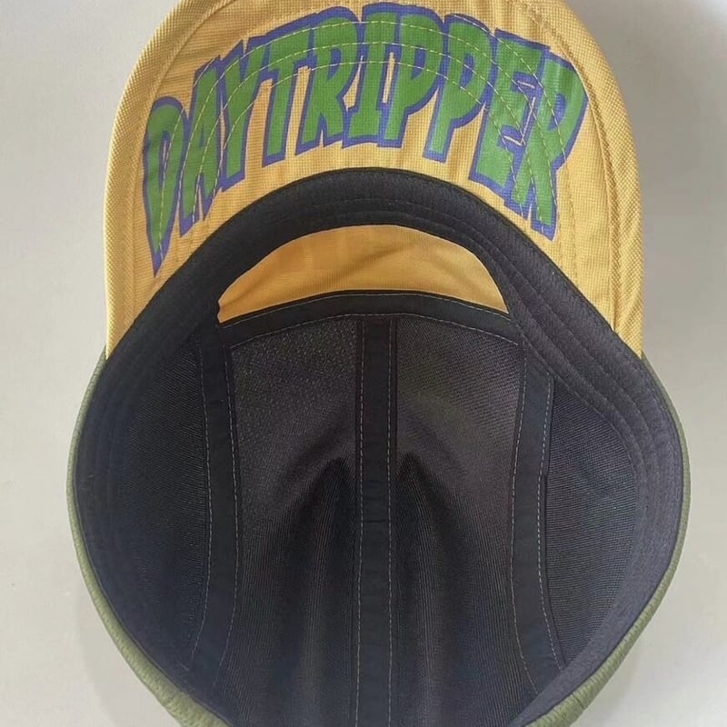 メッセージランニングキャップ【カーキ×ベージュ】 | UGR